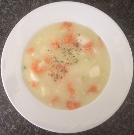 Aspergesoep met zalm